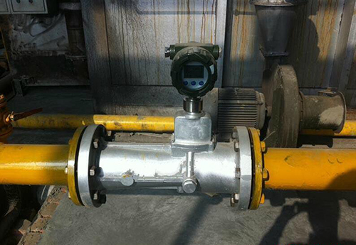 輕烴氣流量計(jì)現(xiàn)場(chǎng)使用圖