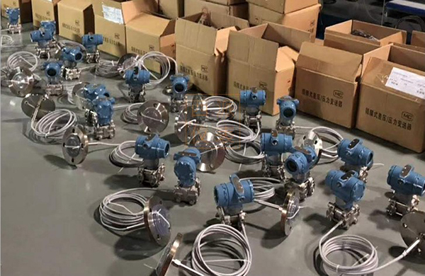 液體壓力變送器產(chǎn)品圖